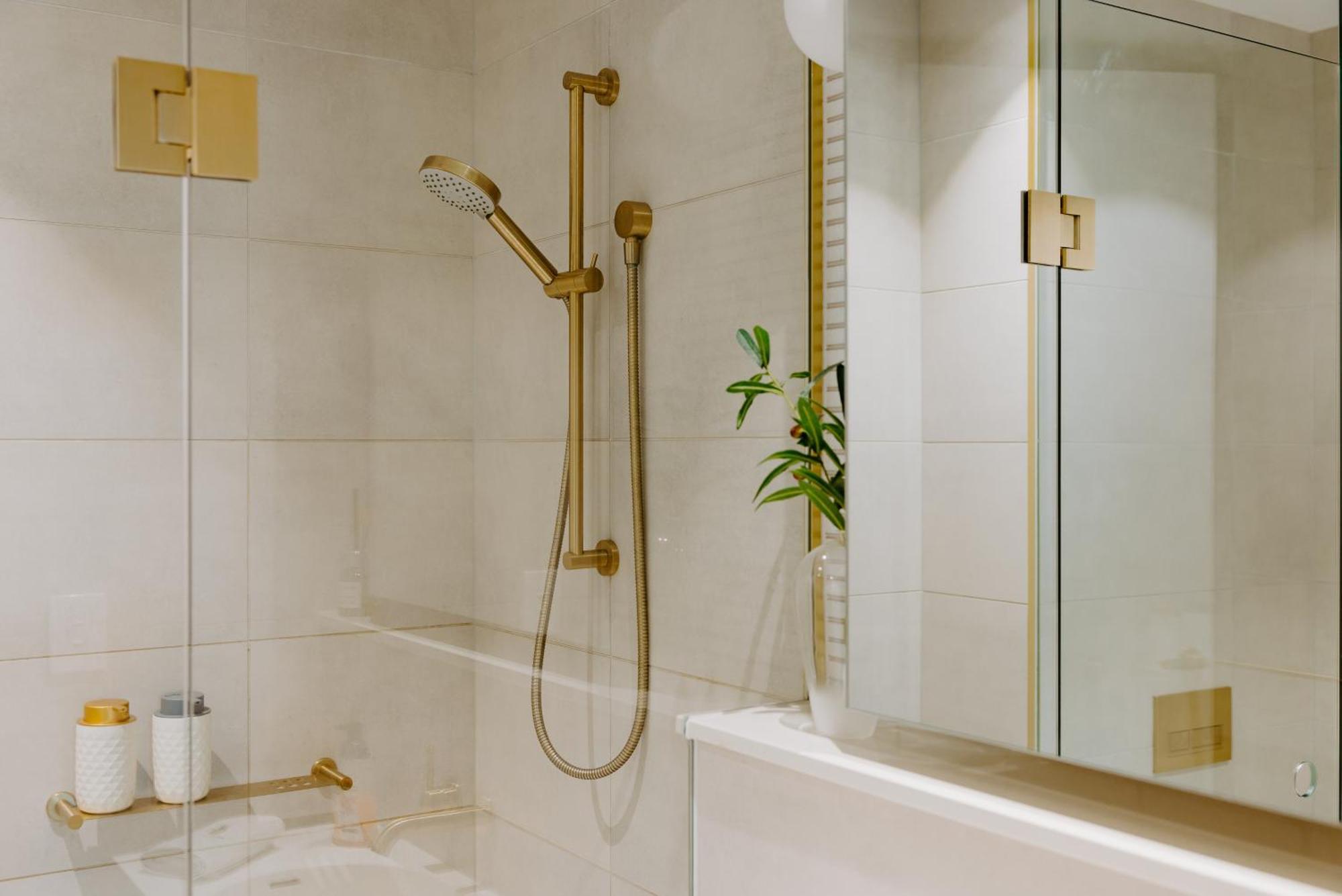 Skyone Lux 2Bed Room Aprt In Boxhill With Car Park Box Hill Exteriér fotografie